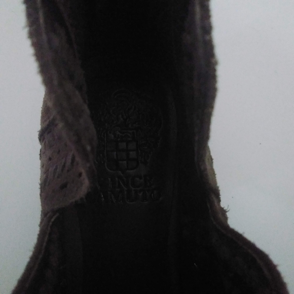 Vince Camuto Prasata Ankle Boots - Picture 3 of 13